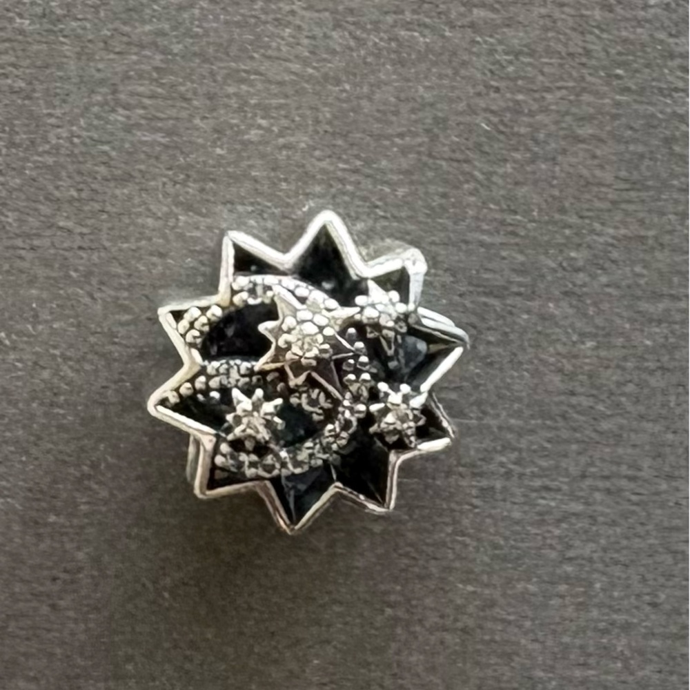 Pandora Disney When you wish upon a star Silver charm